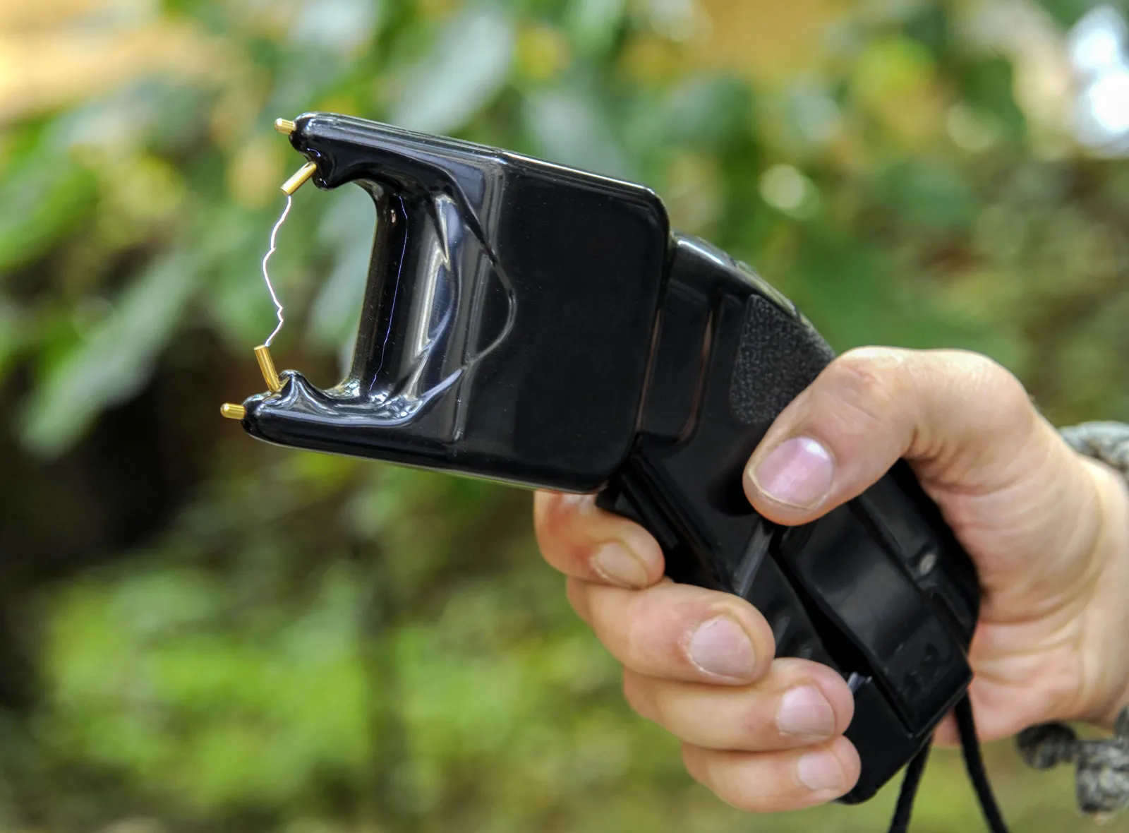 self defense, tasers, & stun guns